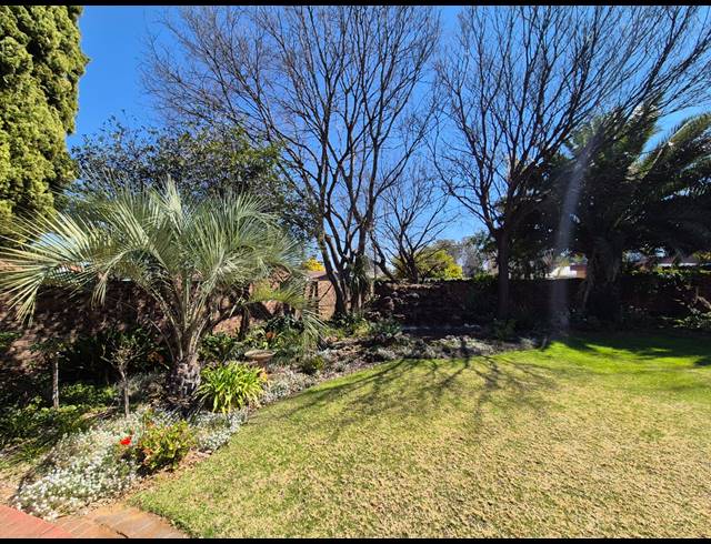 4 BEDROOM HOUSE FOR SALE IN BISHOPS BAY